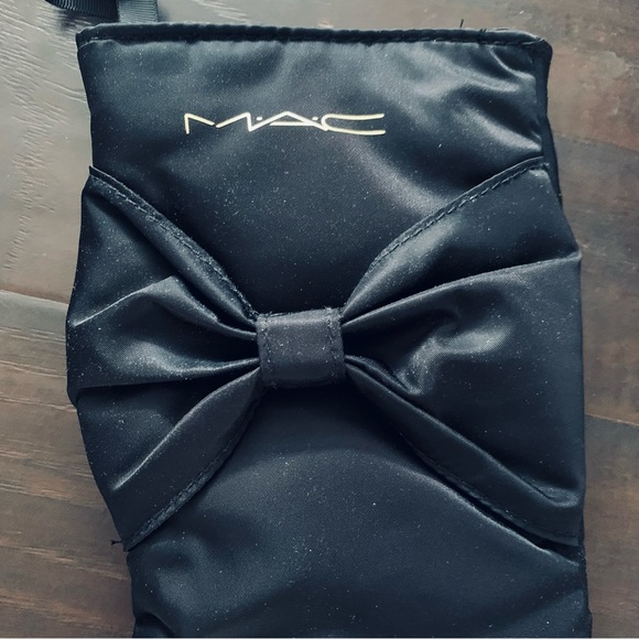 MAC Cosmetics Shiney Black Christmas Stocking (2022 Edition) - Picture 2 of 2